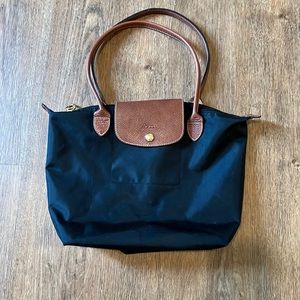 Longchamp black pliage bag